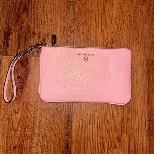 Michael Kors Jet Set Wristlet